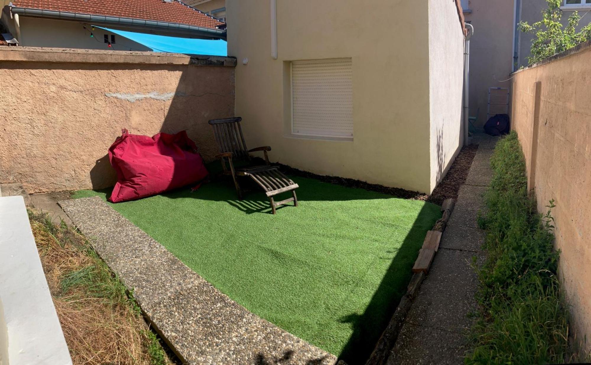 Jolie, Cozy, Confortable Maison De Ville Au Calme A 5Min Du Centre De Verdun, Parking Devant La Maison Belleville-Sur-Meuse Exterior foto